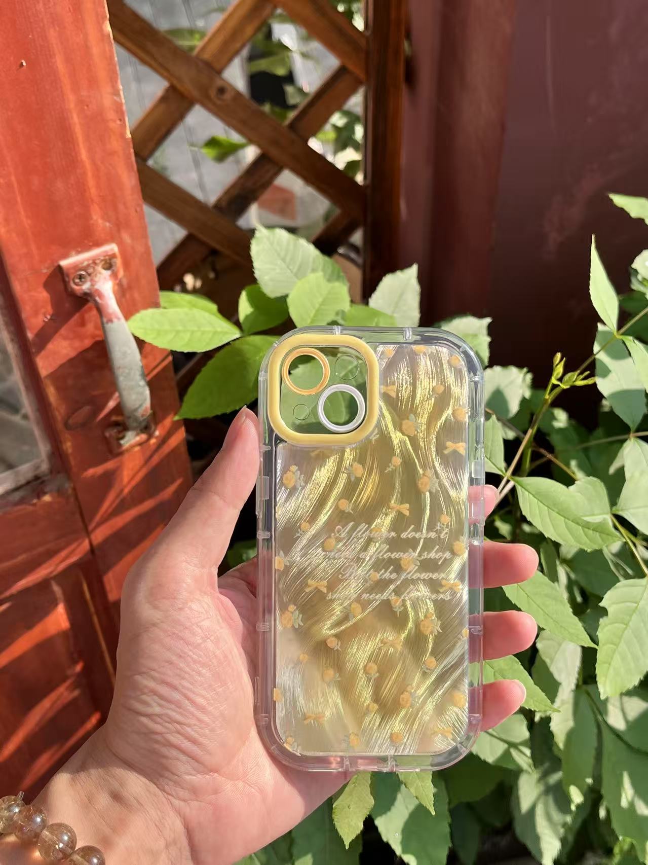 iPhone 用 ケース キラキラ 花川 リボン 女の子 豪華 人気 衝撃吸収 軽量 落下防止 おしゃれ ワイヤレス充電対応 アイホン用携帯ケース ゴールド レンズ保護