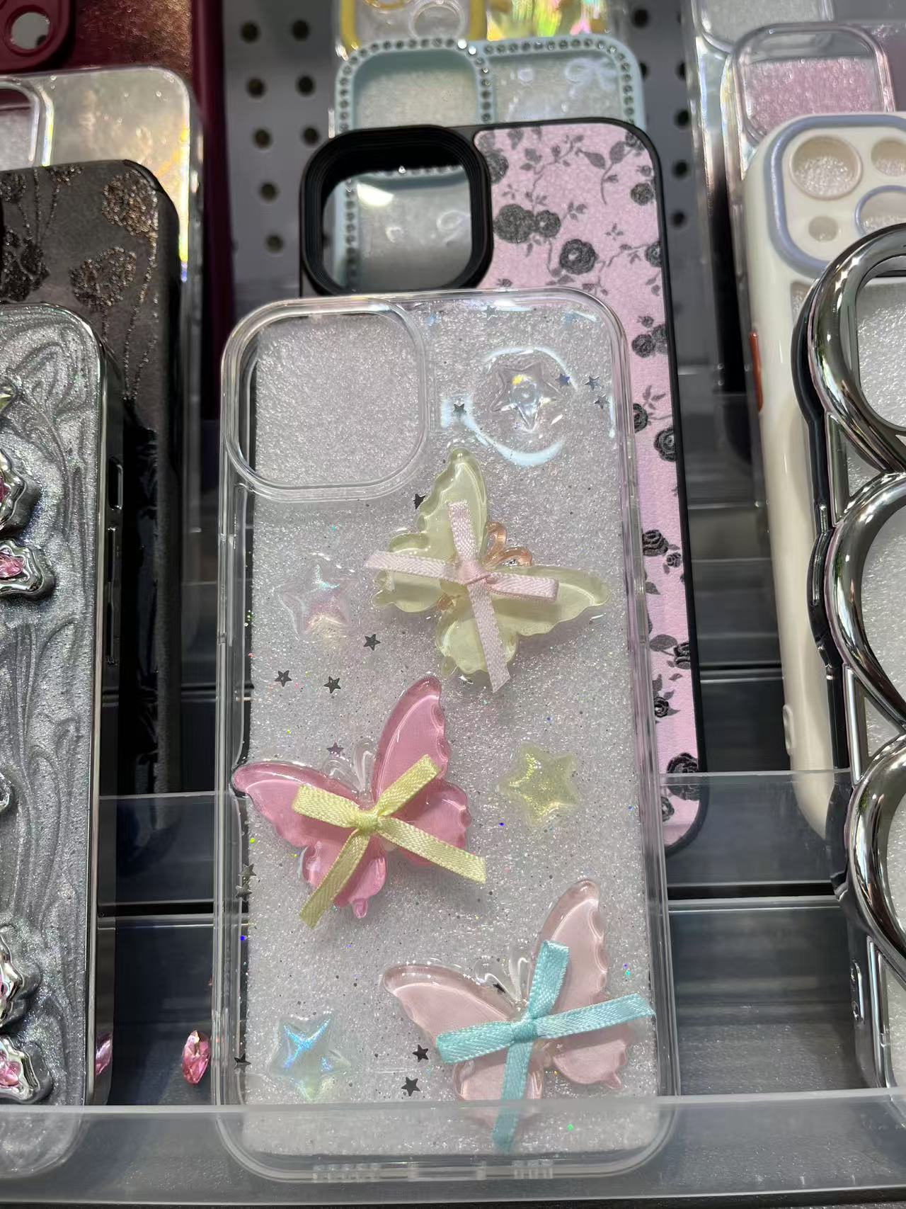 iPhone 用ケース キラキラ星 蝶々 リボン 白い ホワイト 透明 女性 人気 擦り傷防止 全面保護 耐衝撃 黄変対応