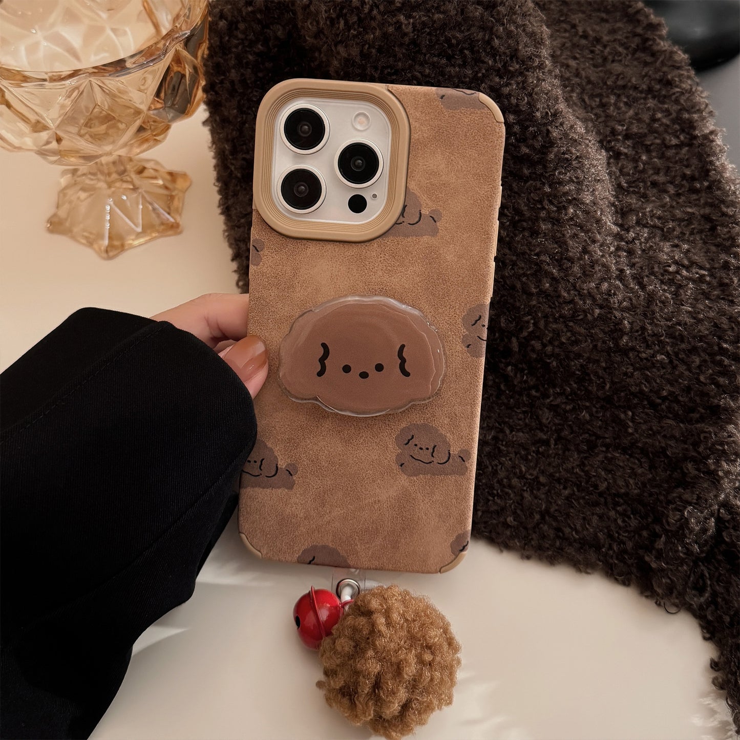 パピー 可愛いケース アイホン Iphoneケース スタンド しっぽ ベル 鈴 スエード感 TPU 立体ボタン 犬