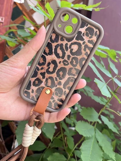 iPhone用ケース スマホケース 可愛い豹柄 ヒョウ柄 ストラップアイフォン カバー 女性  おしゃれ 全面保護 耐衝撃 黄変防止 耐久性 カバー ワイヤレス充電対応 フルカバー