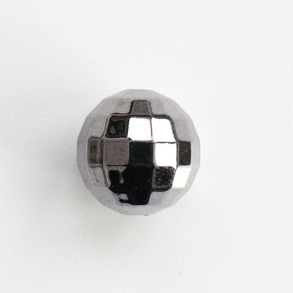 C.<AH00>銃色の金属製複数パターンの DIY ビーズ付きスマホチェーンアクセサリー
